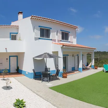 بيت ضيافة Arrifana Retreat